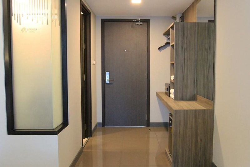 Spenza Hotel Bangkok Ngoại thất bức ảnh