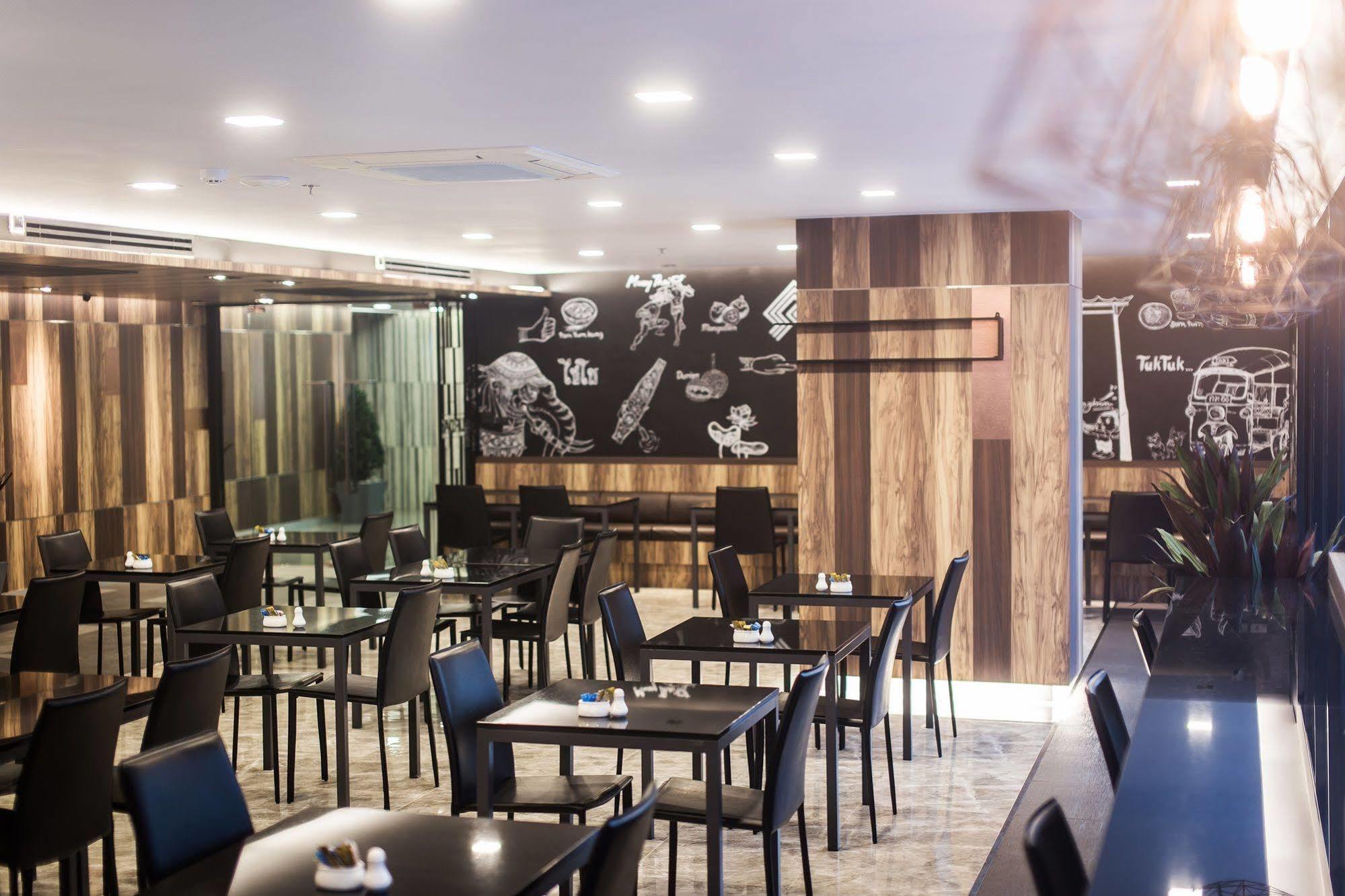 Spenza Hotel Bangkok Ngoại thất bức ảnh